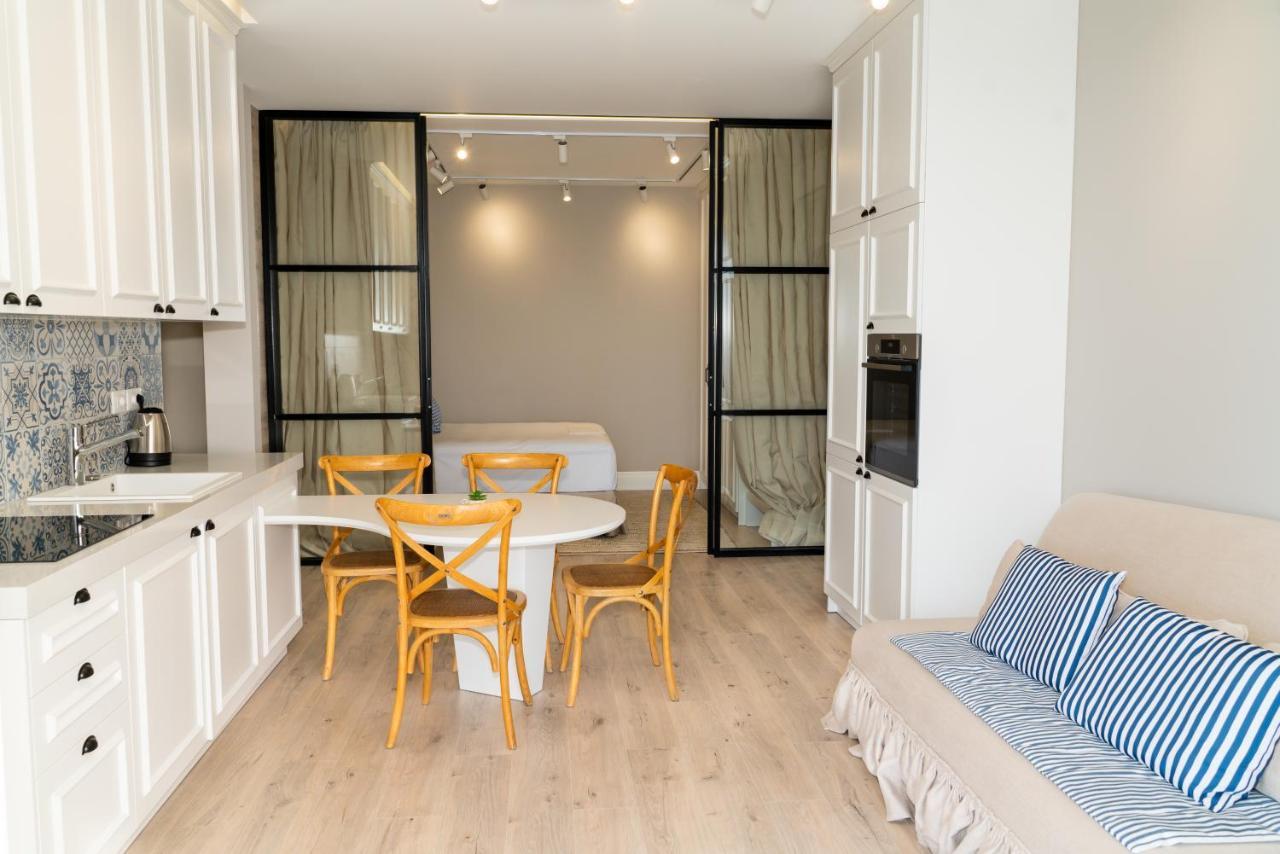 Limani Luxury Apartments Beachfront ساراندا المظهر الخارجي الصورة