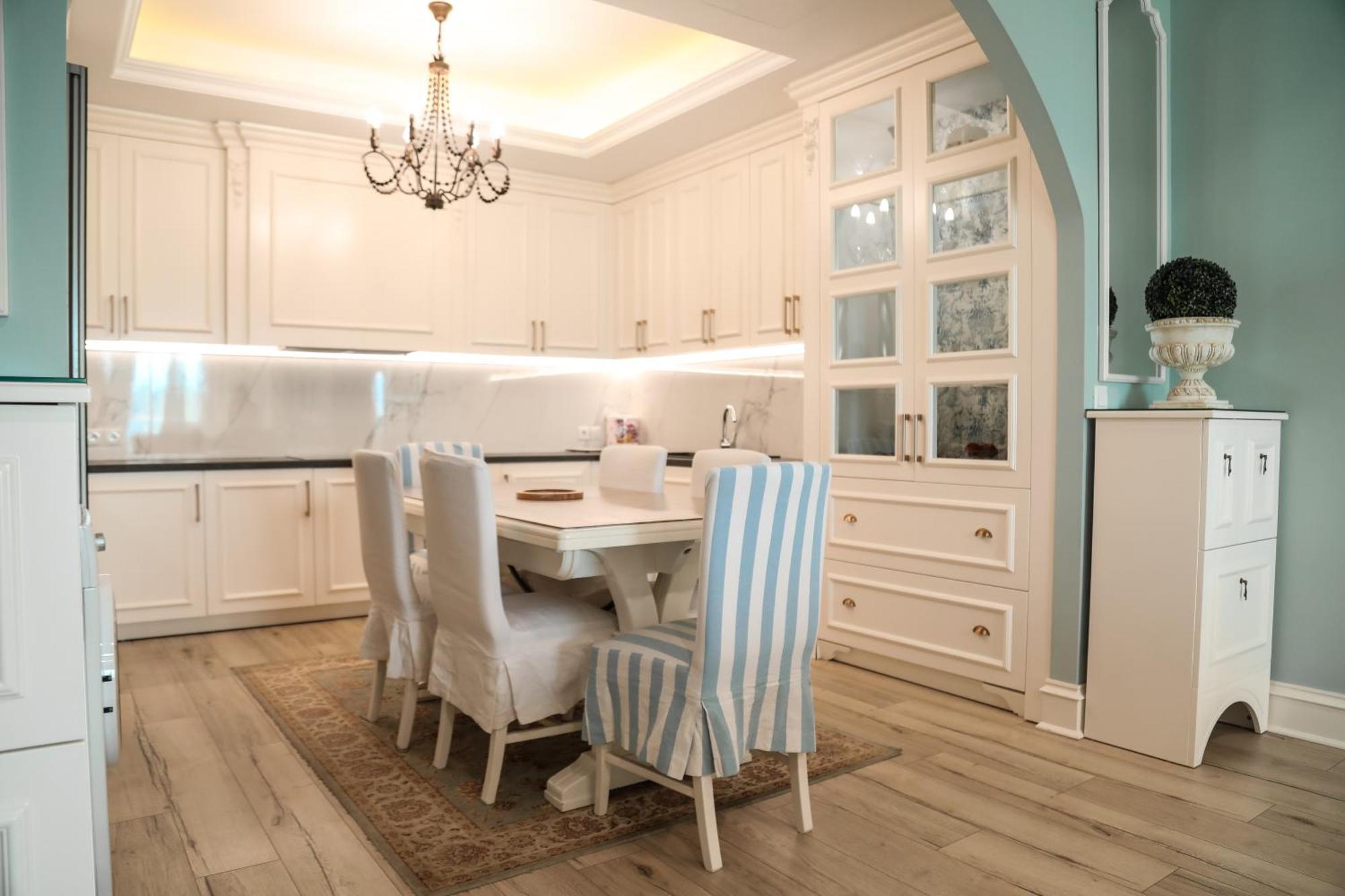 Limani Luxury Apartments Beachfront ساراندا المظهر الخارجي الصورة