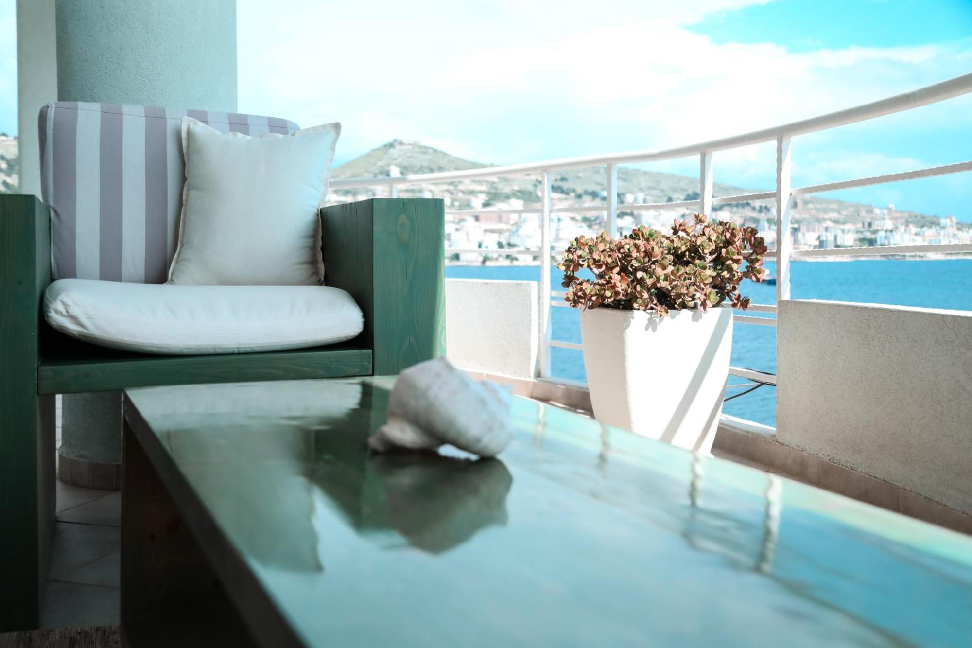 Limani Luxury Apartments Beachfront ساراندا المظهر الخارجي الصورة